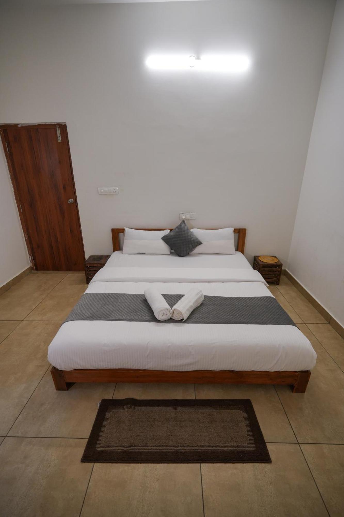 Happy Retreats - Kai Hotel Chik Ballapur Ngoại thất bức ảnh